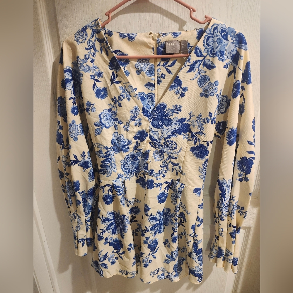Asos womens romper jumpsuit blue cream floral size 4